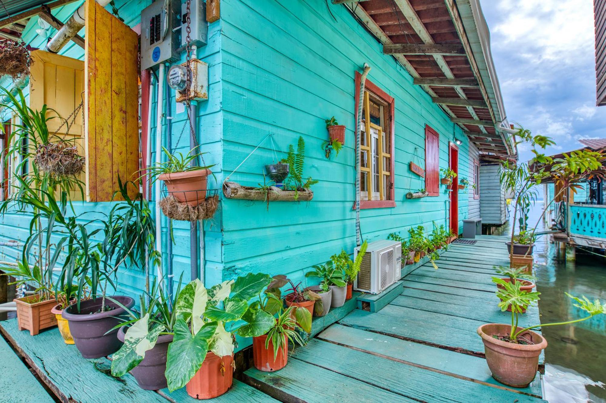 Saigon Bay Bed & Breakfast Bocas del Toro Exterior foto